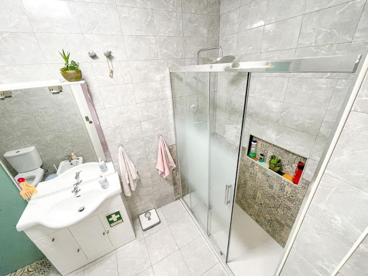 Lisbon At Your Doorstep - Bedrooms Exterior foto